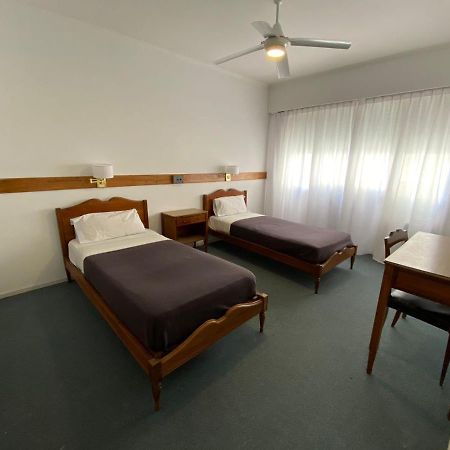 Wanna La Plata Hostel Εξωτερικό φωτογραφία