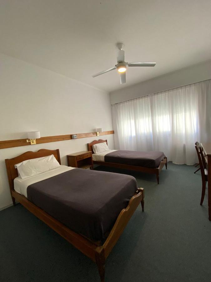 Wanna La Plata Hostel Εξωτερικό φωτογραφία